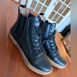 Mens Steve Madden boots size 11